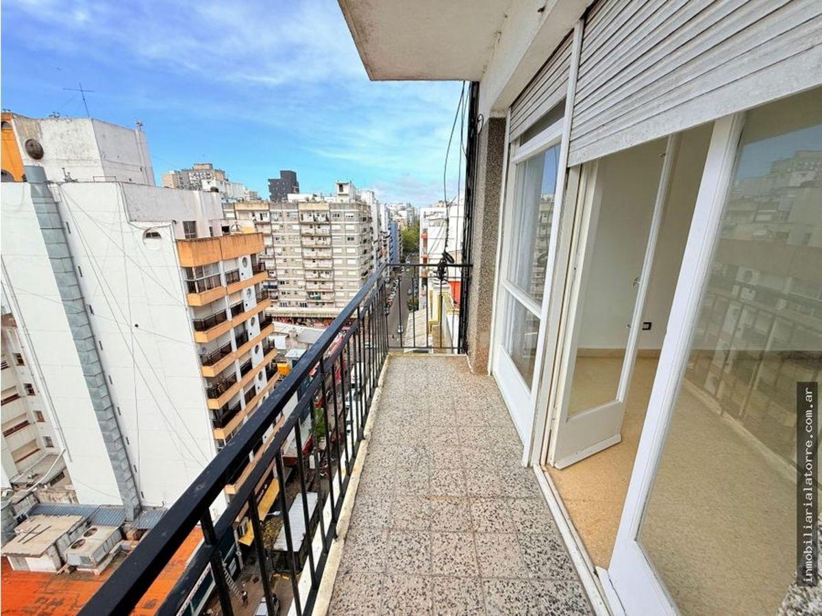 Foto de LATORRE PROP. VENDE DEPTO 2 AMB. MUY LUMINOSO - CENTRO, imagen 4