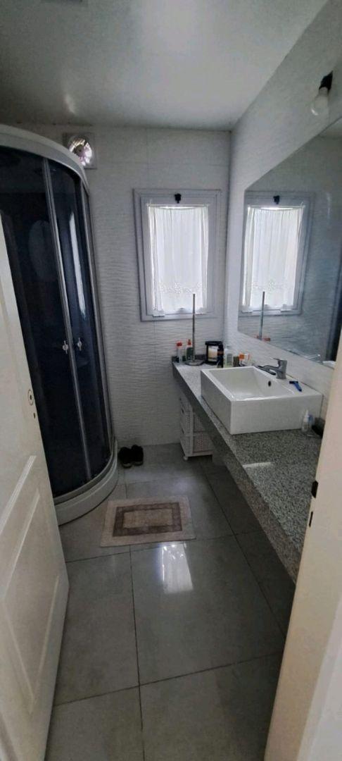 Foto de Casa en 1 Planta de 180 m² con Costa de Laguna  Alquiler Permanente, imagen 5