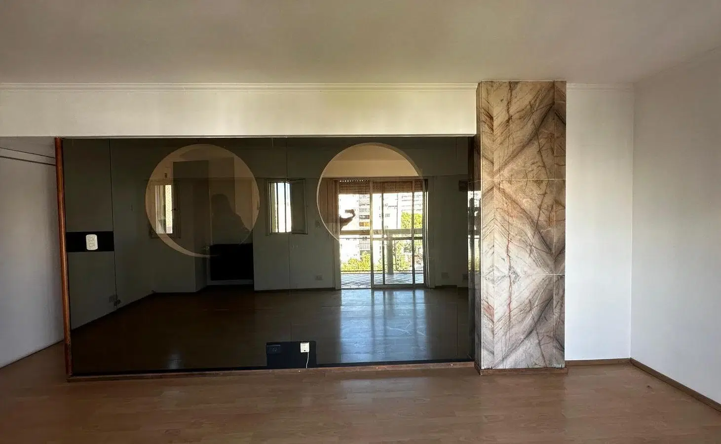 Venta departamento 2 dormitorios con cochera 1
