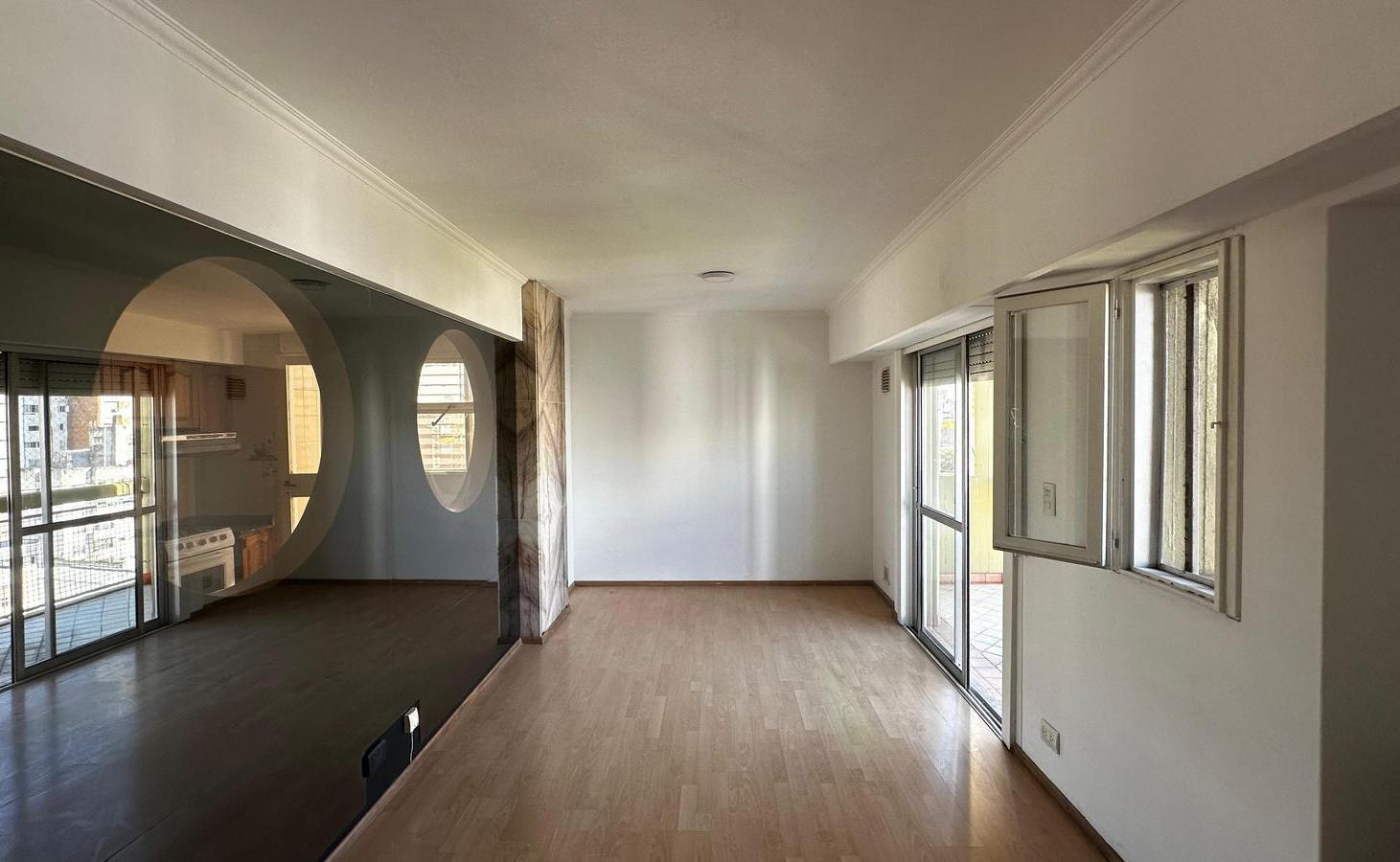 Venta departamento 2 dormitorios con cochera