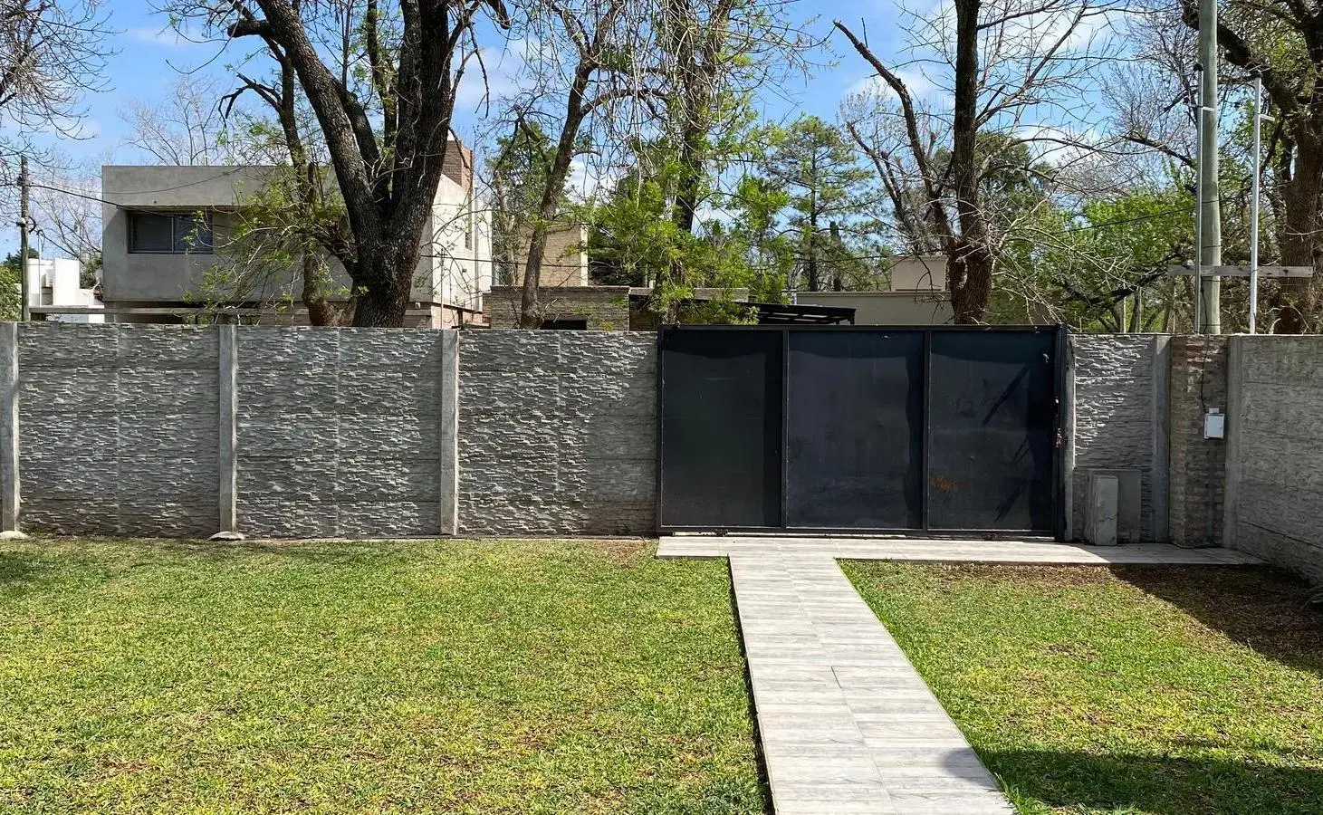 Casa 1 DORMITORIO con Jardin Country Profesional Funes 1