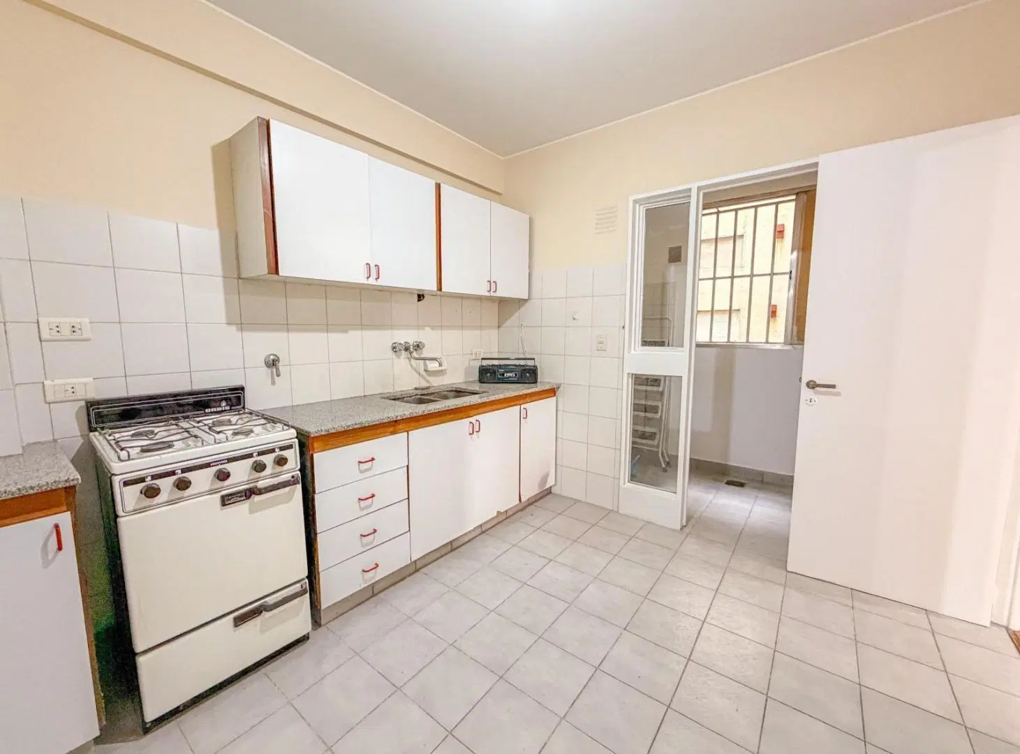 Departamento dos dormitorios en Arroyito 5