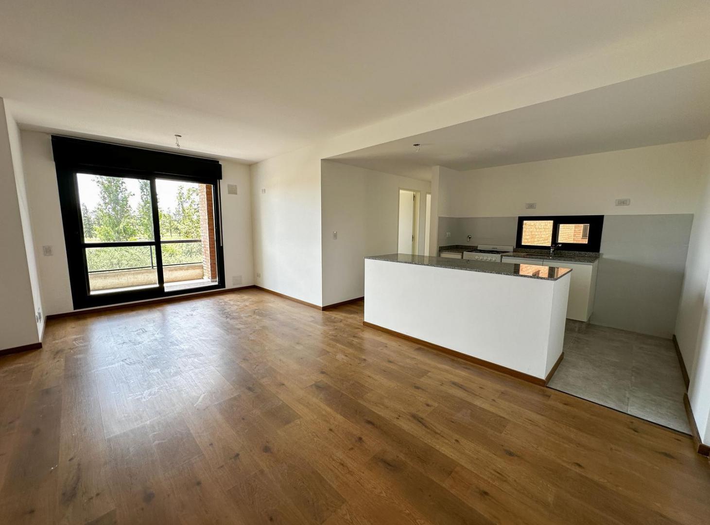 Foto de Venta Departamento 2 Dormitorios con cochera en Los Pasos, Fisherton, imagen 4