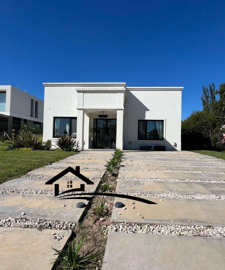 Casa 5 Amb. En Venta En El Country San Eliseo Golf
