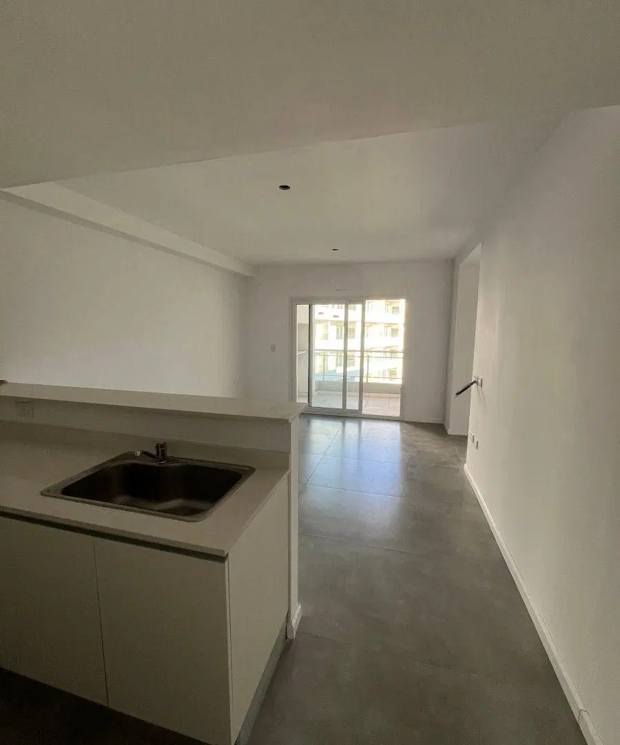DEPARTAMENTO 2 AMB. EN VENTA EN CANNING CENTER 5