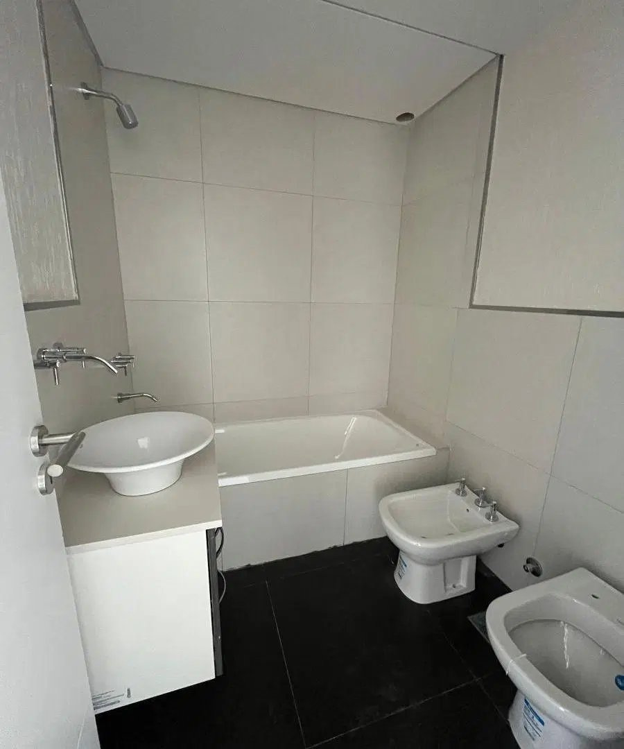 DEPARTAMENTO 2 AMB. EN VENTA EN CANNING CENTER 2