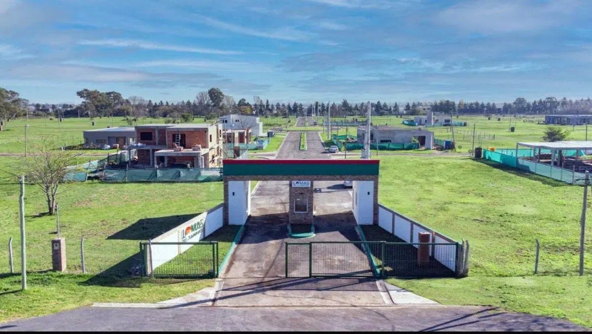 Lote en venta en Lomas de Canning. 2