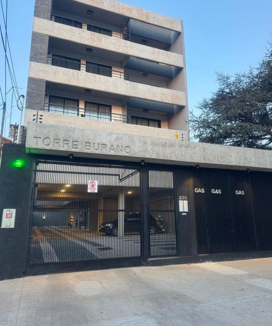 Departamento 2 Ambientes En Venta Con Terraza Y Cochera Monte Grande