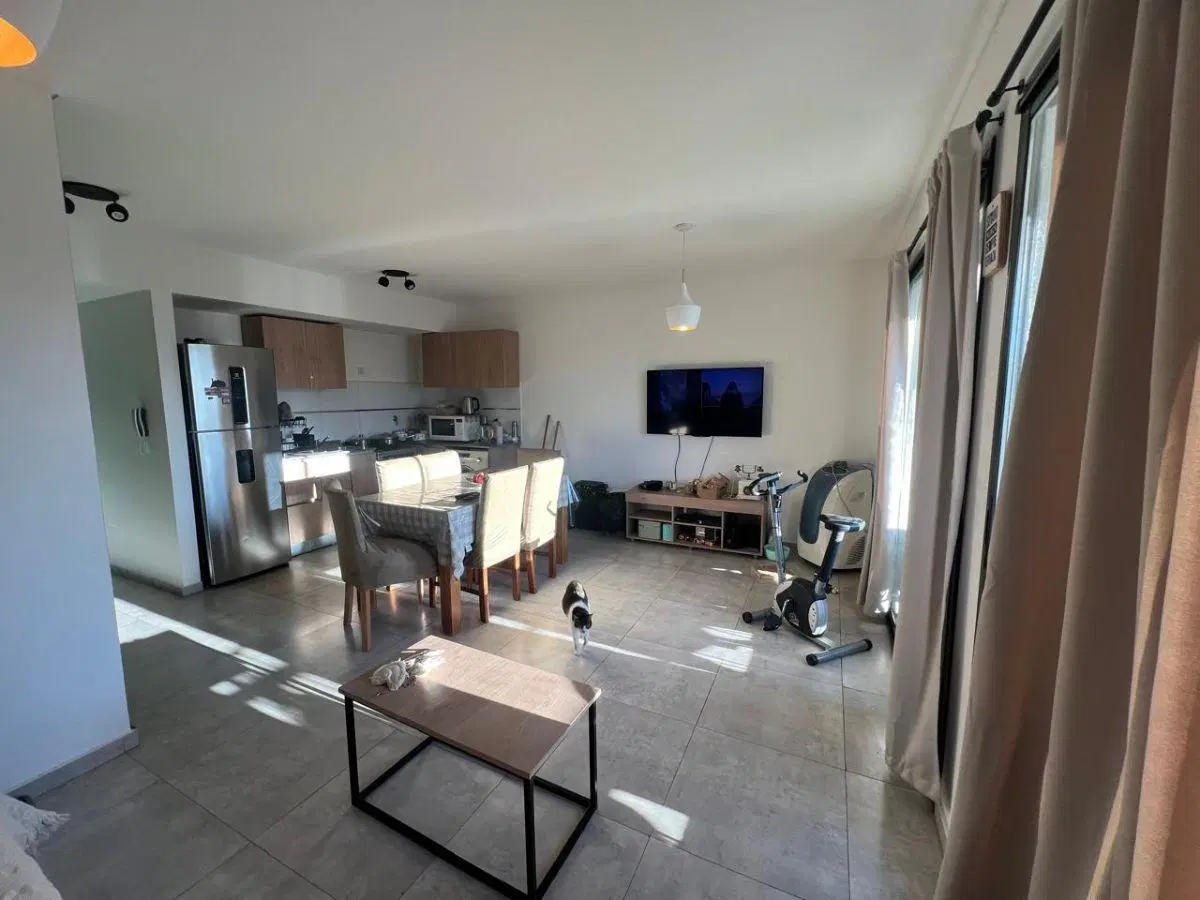 Departamento 2 Ambientes En Venta Con Terraza Y Cochera Monte Grande 4