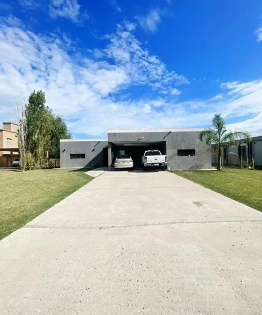 Casa en alquiler 4 ambientes amoblada con pileta. Estancia La Magdalena, Canning 2