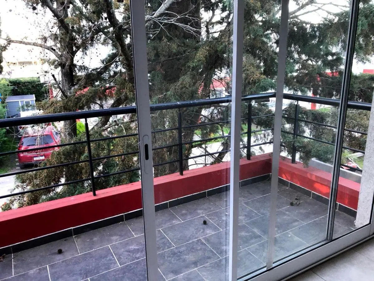 Dúplex en Alquiler de 4 Ambientes con Jardín, Parrilla y Piscina en Canning 1