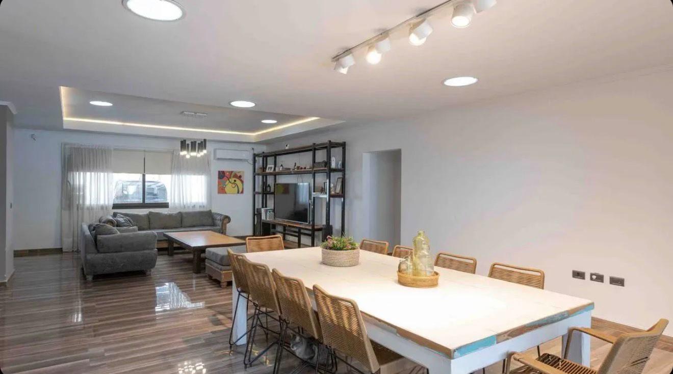 Foto de Casa de 580 m² con 5 dormitorios en venta en La Magdalena, imagen 3