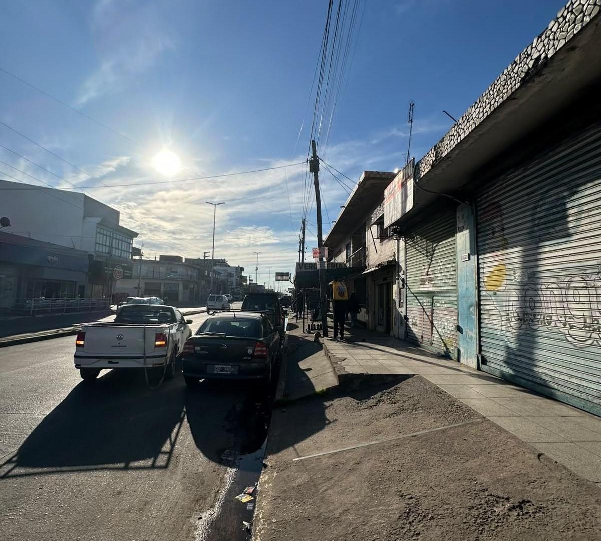 Foto de Excelente Local y Galpón (360 m²) en Venta - Centro de Rafael Castillo, imagen 1