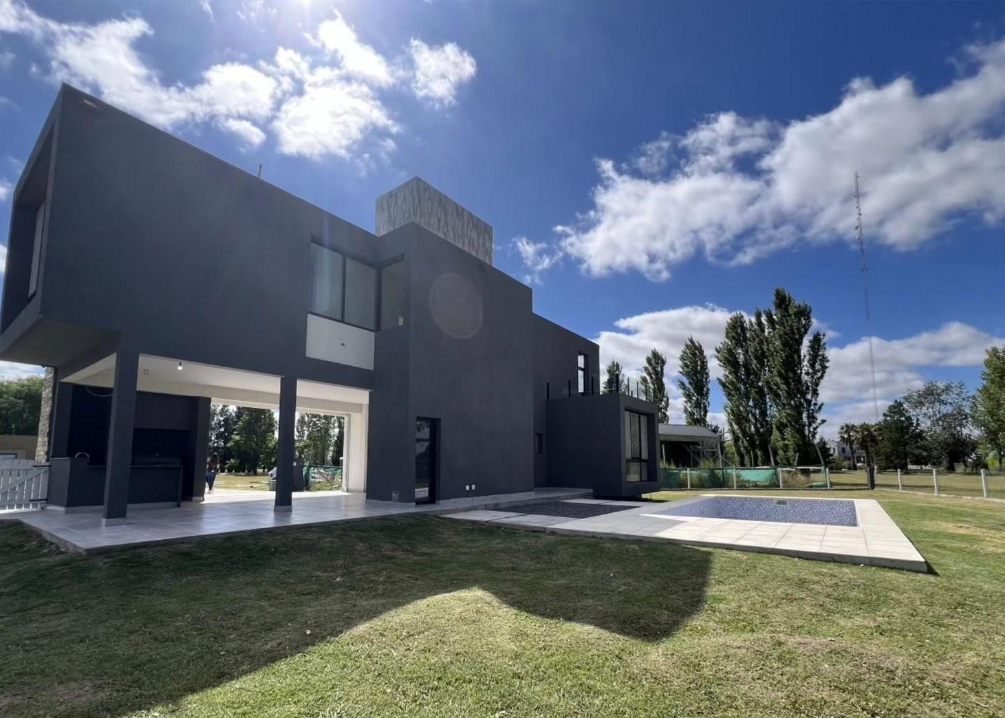 Foto de Casa de 245 m² con 3 dormitorios en venta en Guernica, imagen 3