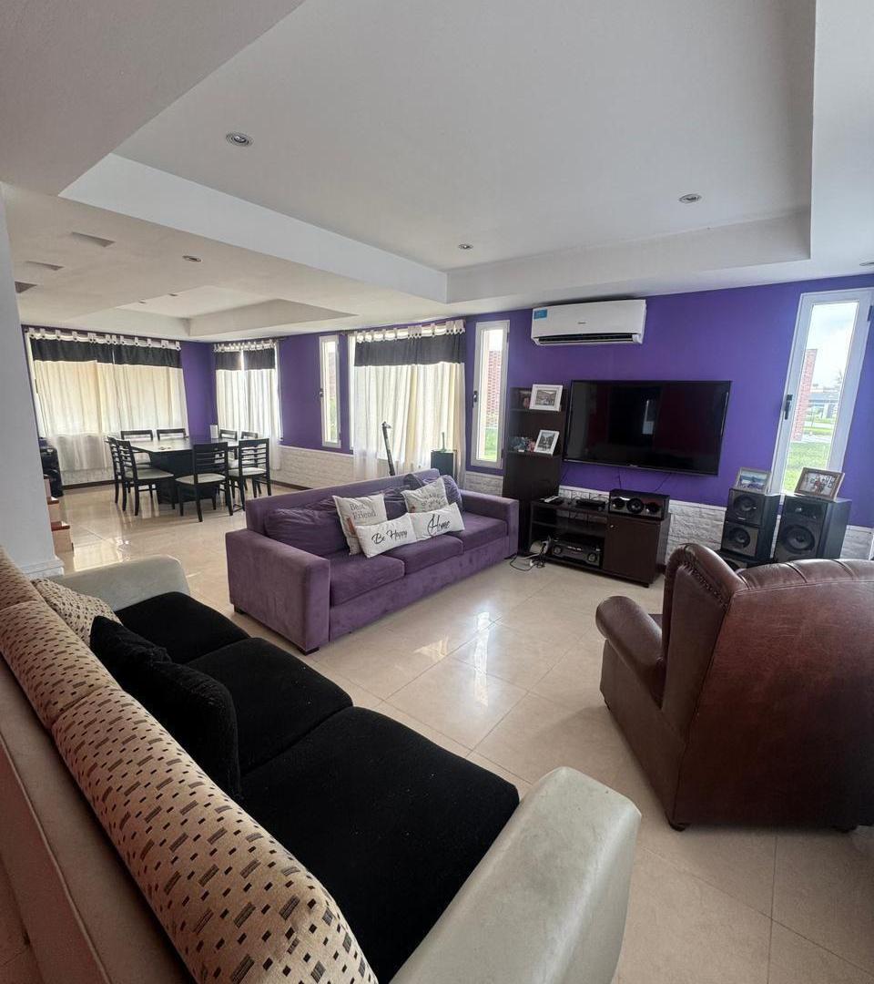 Foto de Casa de 120 m² con 3 dormitorios en alquiler en La Magdalena, imagen 2