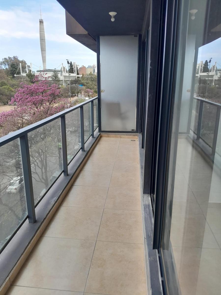 Dpto en Edificio de Categoría con Vista Privilegiada 5