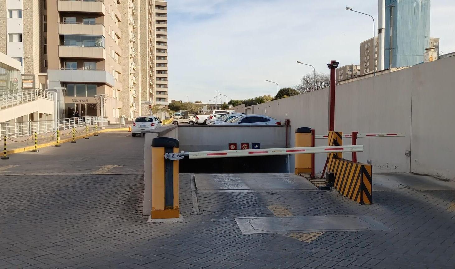 Foto de Cochera en complejo con seguridad, imagen 2