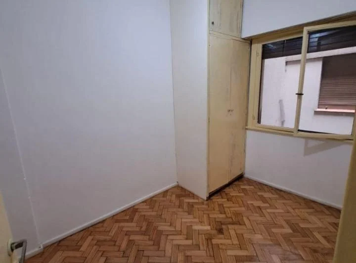 Departamento 3 ambientes. | Sarmiento al 3800 5