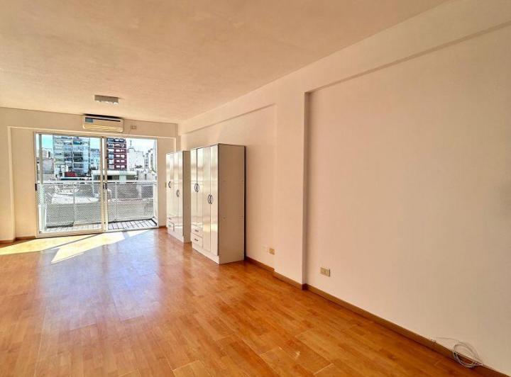 Departamento monoambiente. | Santiago del Estero al 900 2