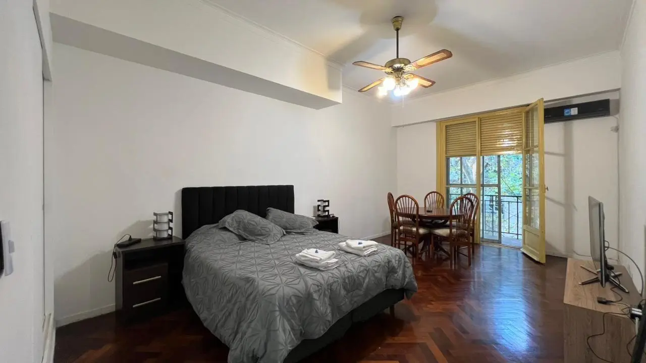 Departamento monoambiente. | Av. Las Heras al 2000 2