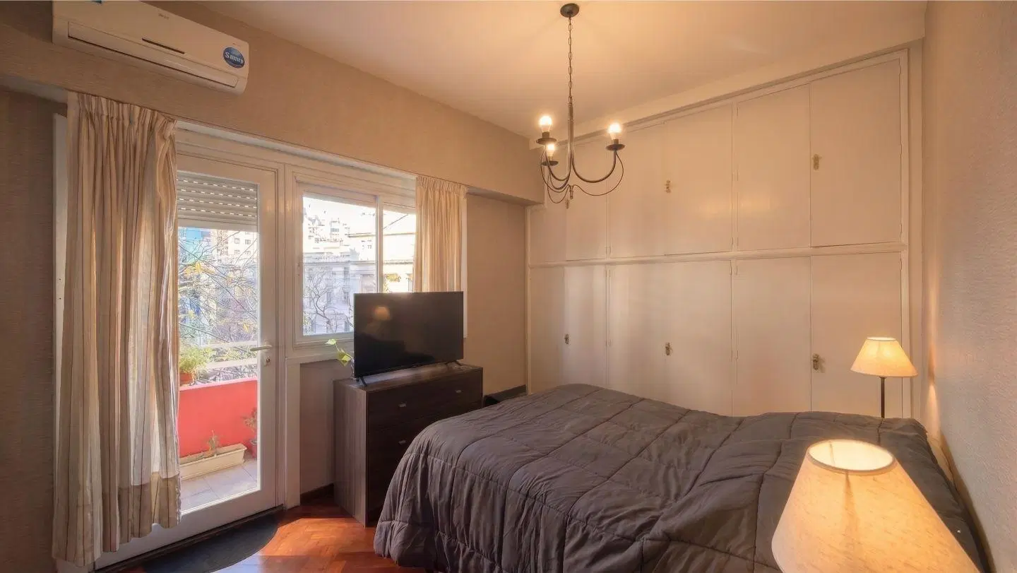 Departamento 2 ambientes. | Av Coronel Diaz al 2500 2
