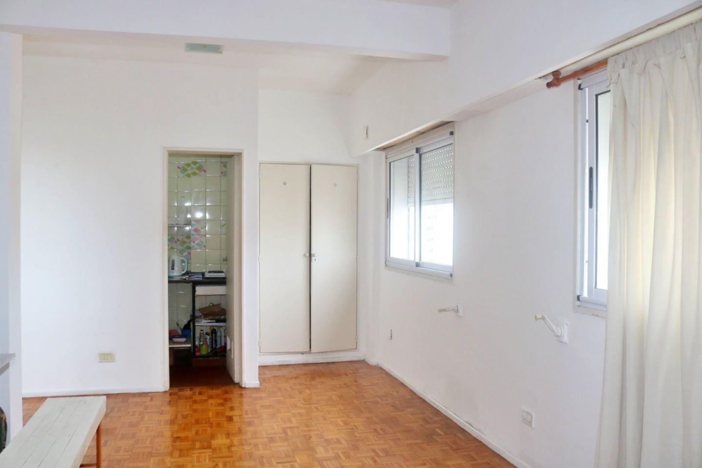 Foto de Departamento monoambiente. | Alsina al 1900, imagen 1