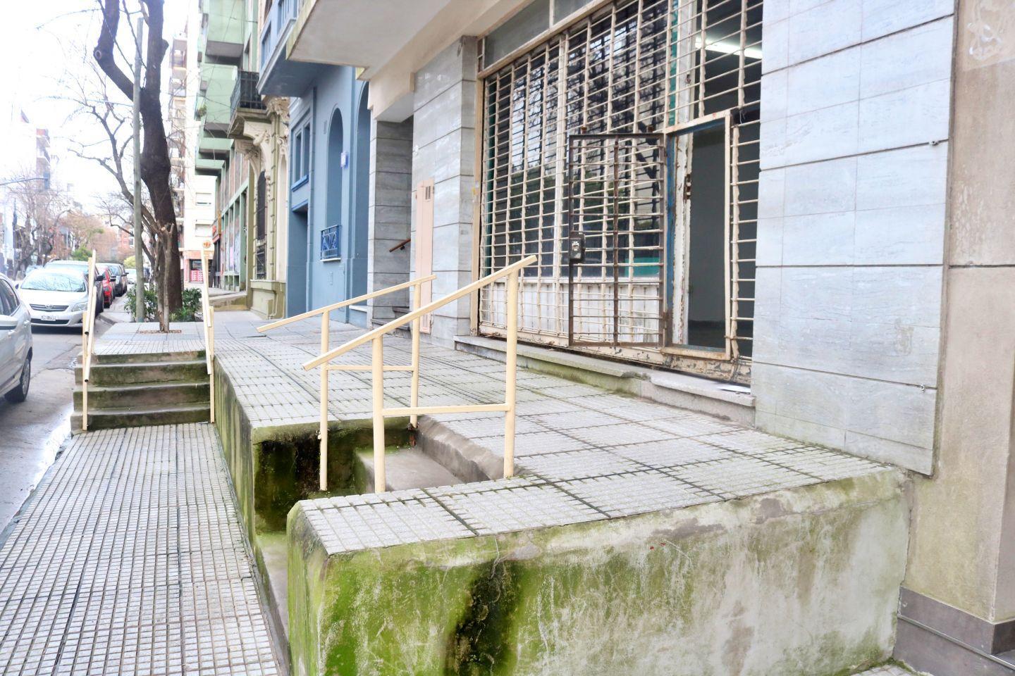 Foto de Local . | Arzobispo Espinosa al 1100, imagen 2