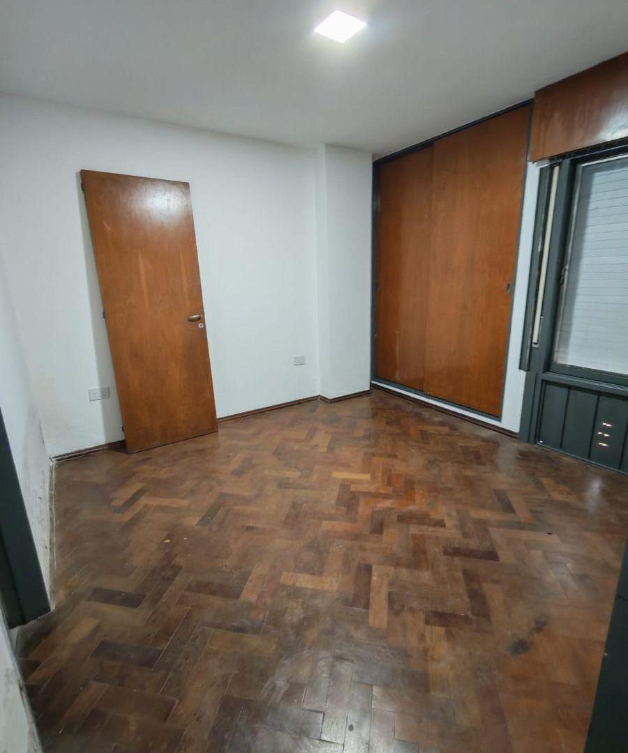 Foto de VENTA - 1 DORMITORIO - CENTRO - COLON 700, imagen 4