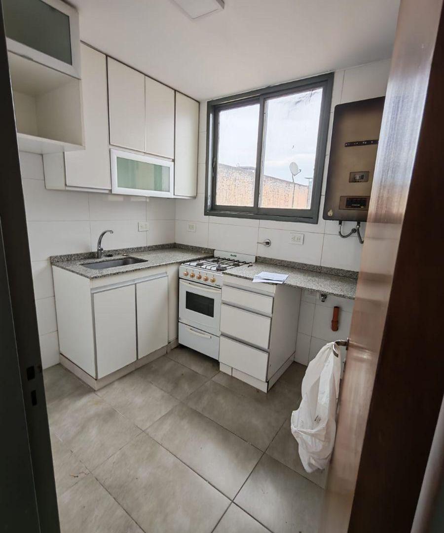 Foto de VENTA - 1 DORMITORIO - CENTRO - COLON 700, imagen 3