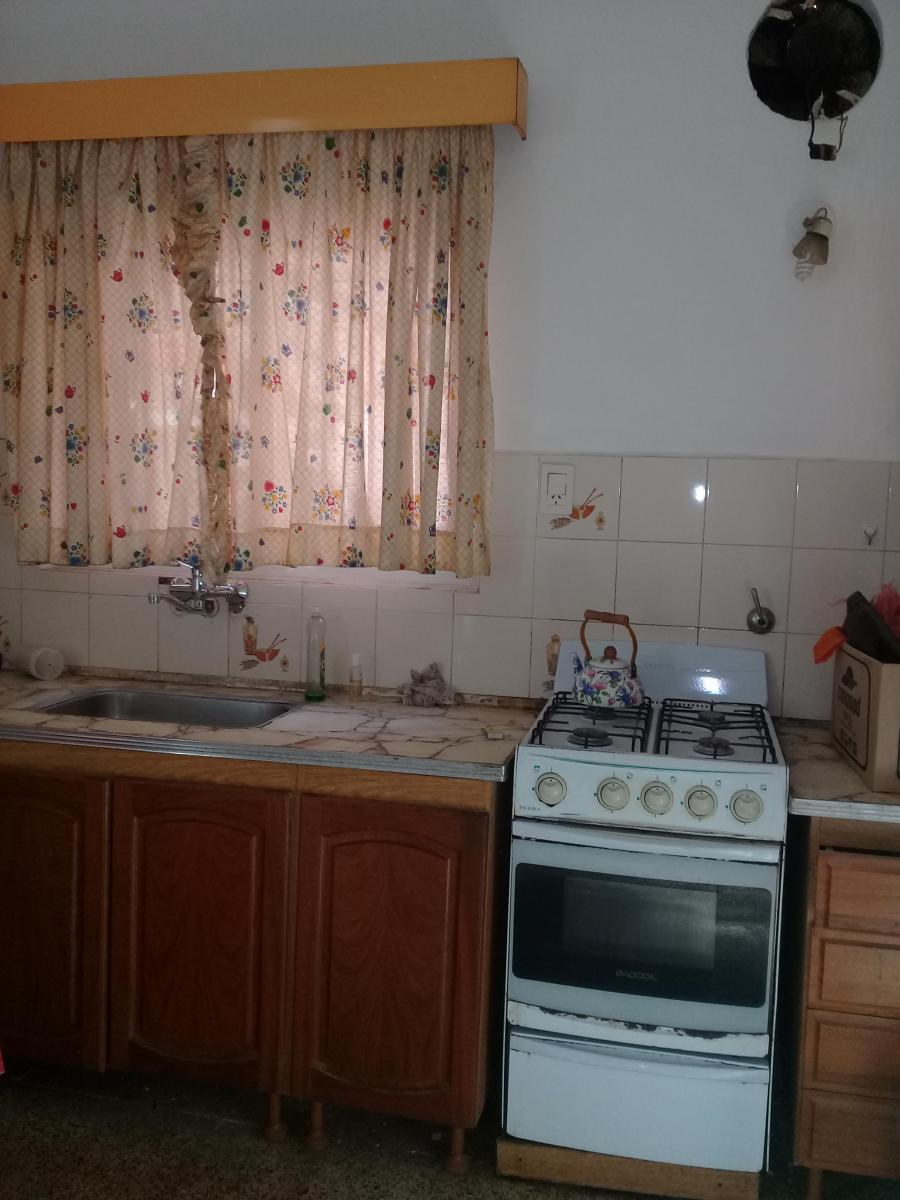 VENTA CASA CON DEPARTAMENTO