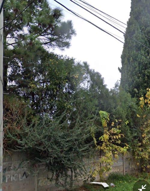 LOTE EN VENTA CON MEJORAS