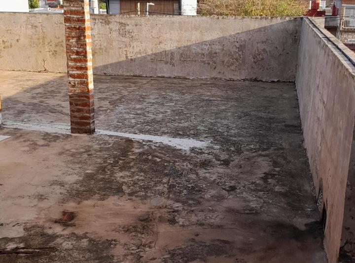 VENTA CASA EXCELENTE ZONA CENTRICA