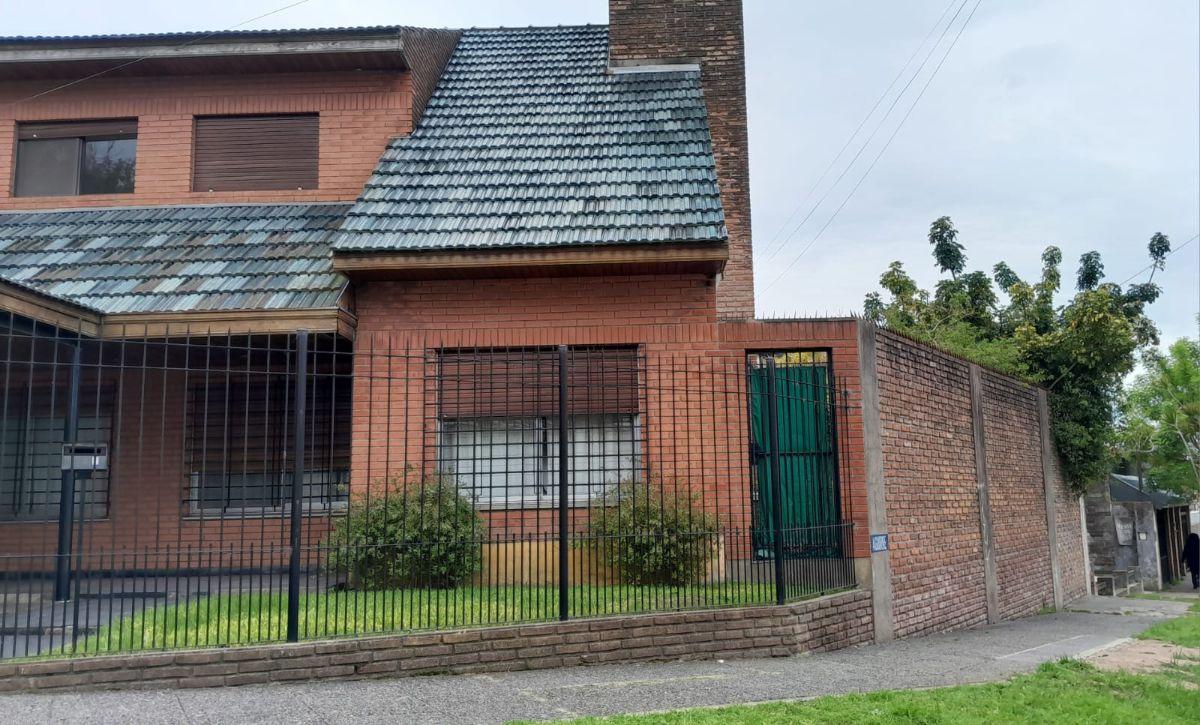 Foto de VENTA CASA DON BOSCO EXCELENTE ZONA, imagen 2