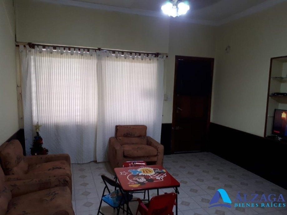 Casa en Venta en Quilmes Oeste 5