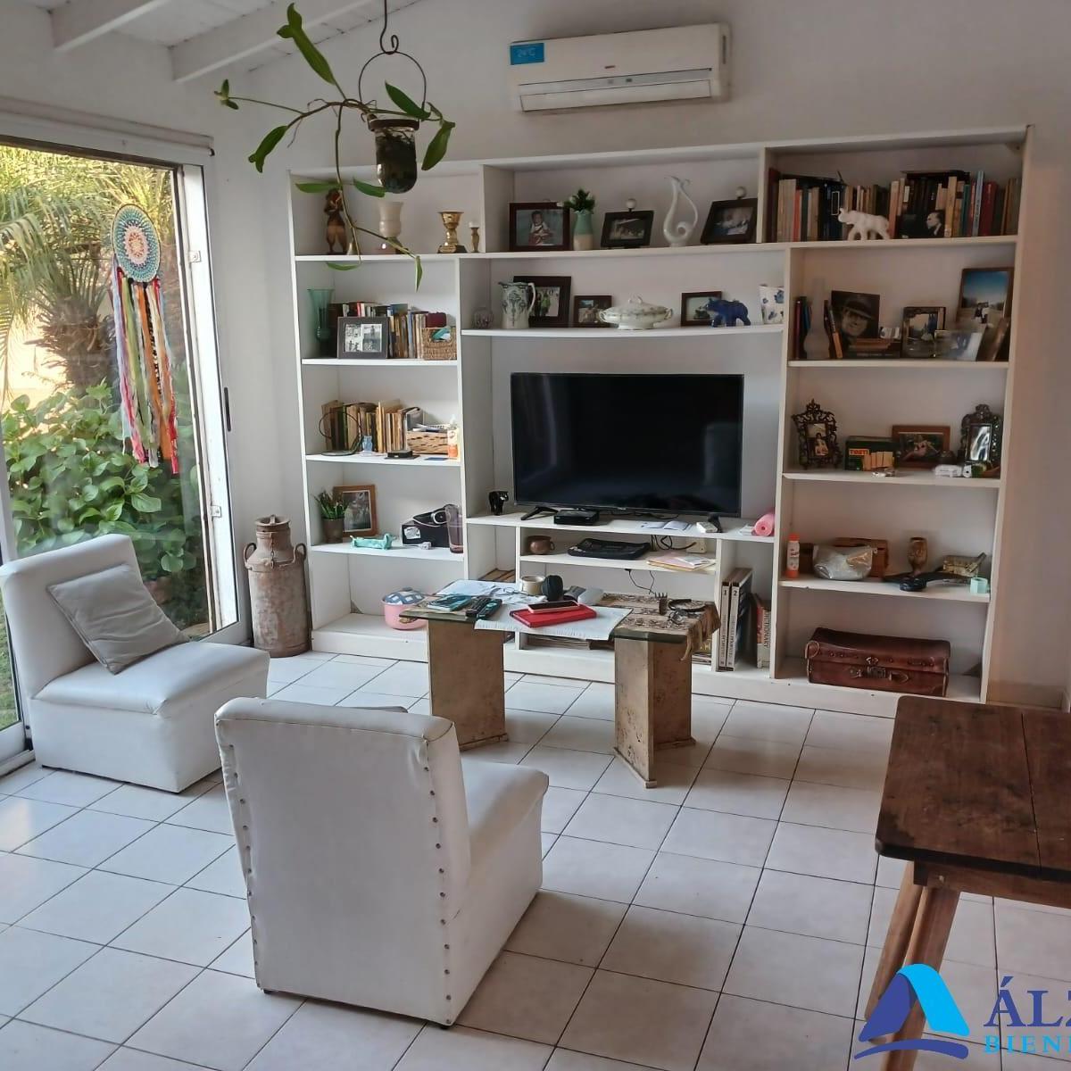 Foto de QUILMES HERMOSO CHALET IMPECABLE, imagen 2