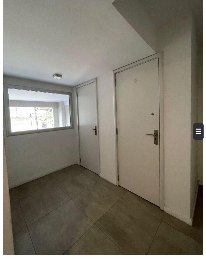 Departamento de 55 m² con 1 dormitorio y cochera en venta en Quilmes