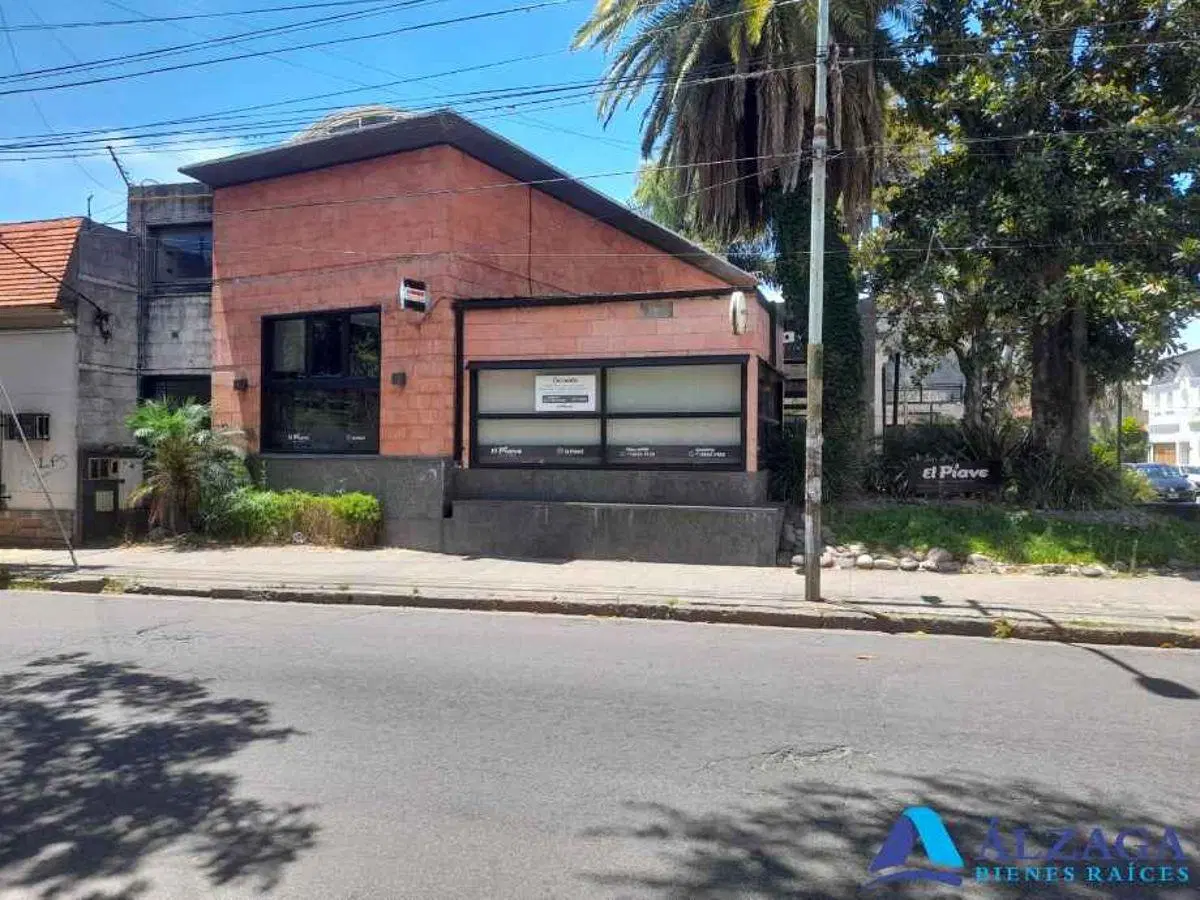 inmueble comercial en inmejorable zona de quilmes centro 5