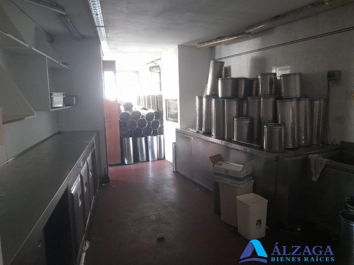 Foto de inmueble comercial en inmejorable zona de quilmes centro, imagen 3