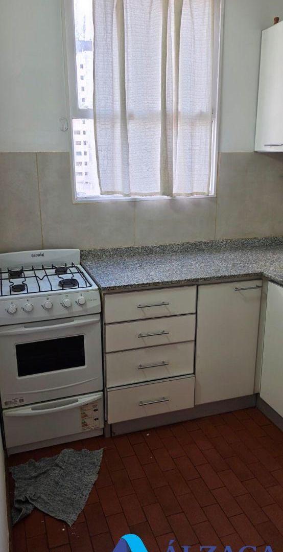 Foto de Departamento de 50 m² con 1 dormitorio en alquiler en Centro, imagen 1
