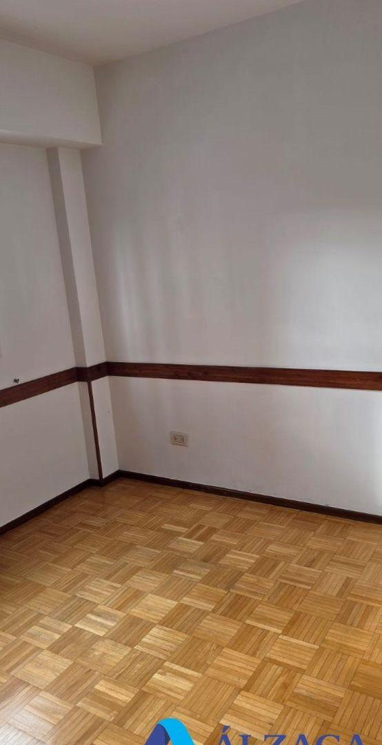 Foto de Departamento de 50 m² con 1 dormitorio en alquiler en Centro, imagen 4