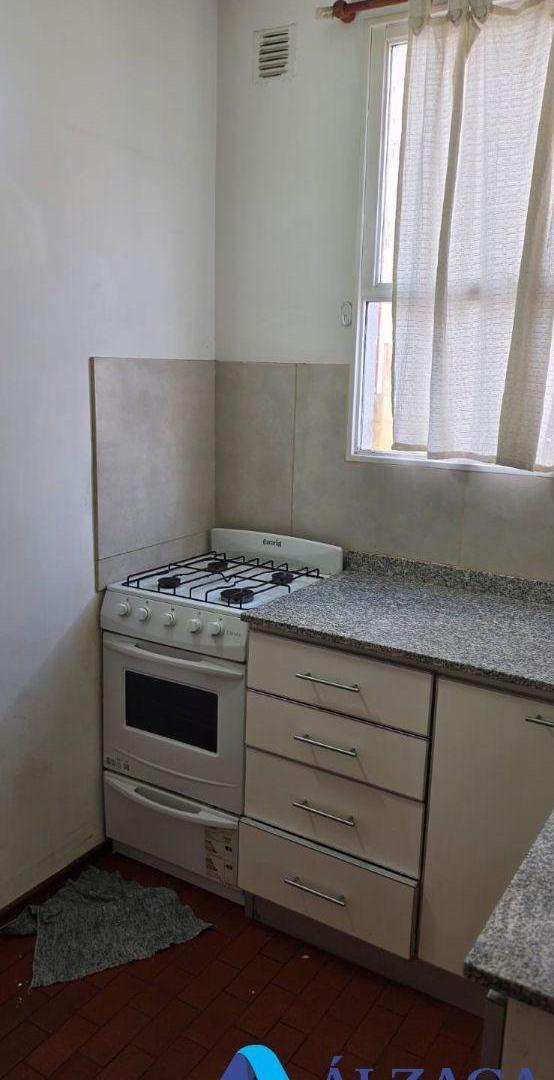 Foto de Departamento de 50 m2 con 1 habitacion en venta en quilmes Centro, imagen 2