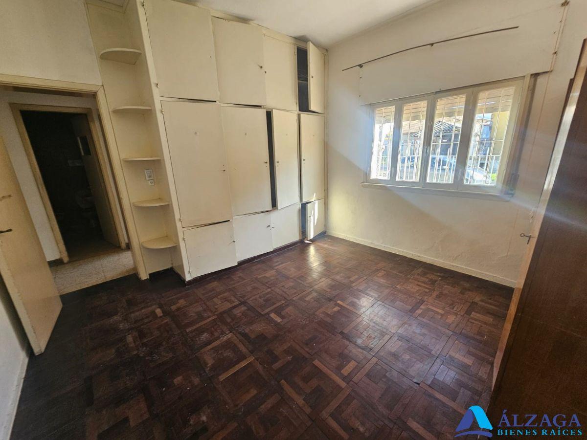 Foto de Casa de 140 m² con 2 dormitorios en alquiler en Bernal Este, imagen 5