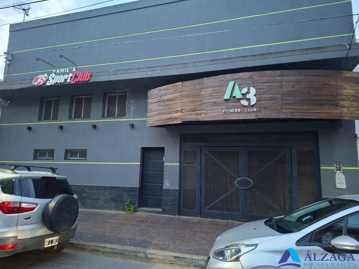 Foto de LOCAL EN EXCELENTE ZONA COMERCIAL DE QUILMES. IDEAL PARA VARIOS RUBROS.., imagen 3
