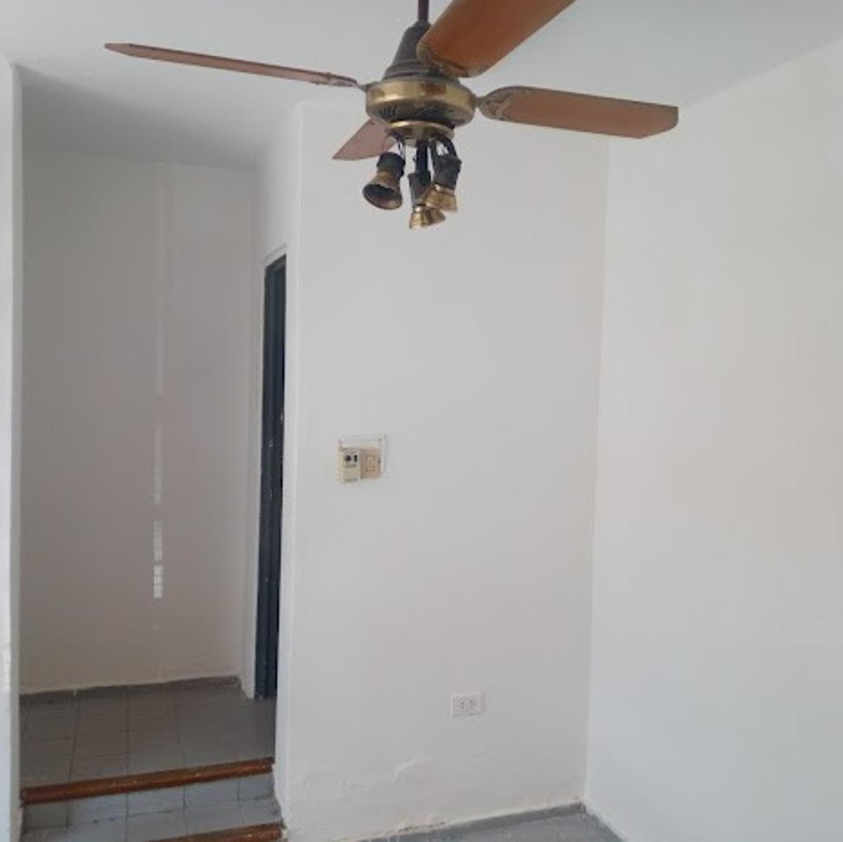 Venta Local Comercial Escritura z/Hospital de Clínicas en Alberdi U$S26.000.