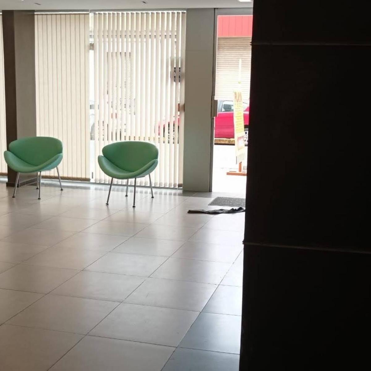 Retasado Venta Oficina recepción z/Cañada U$S55.000.