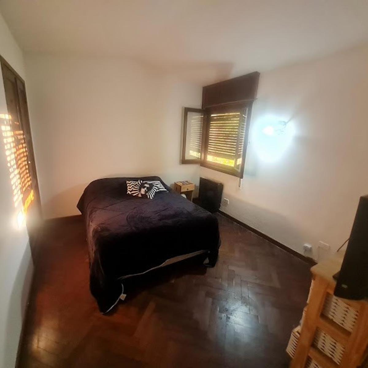 Venta Casa 3 Dorm. 2 Patios Asador Cochera + Depto Independiente en La Cum 5