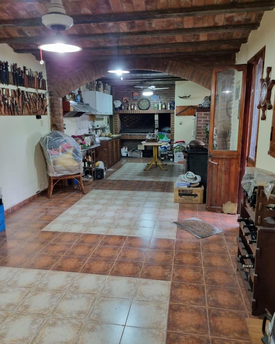 Casaquinta Urbana a m. Cruce Varela. 4
