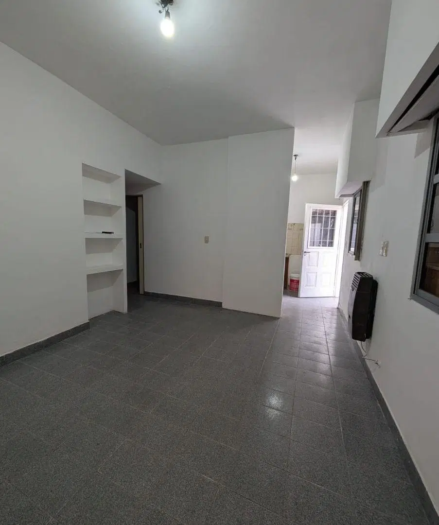 Alquiler Casa de 3 dormitorios con Galpón en Cruce de Varela 4