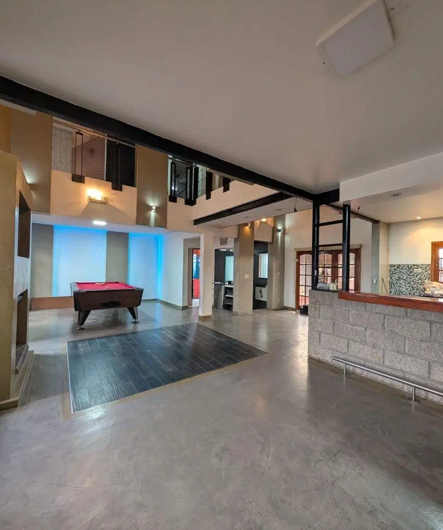 Alquiler De importante Chalet en Av R. de Francia Quilmes oeste 2