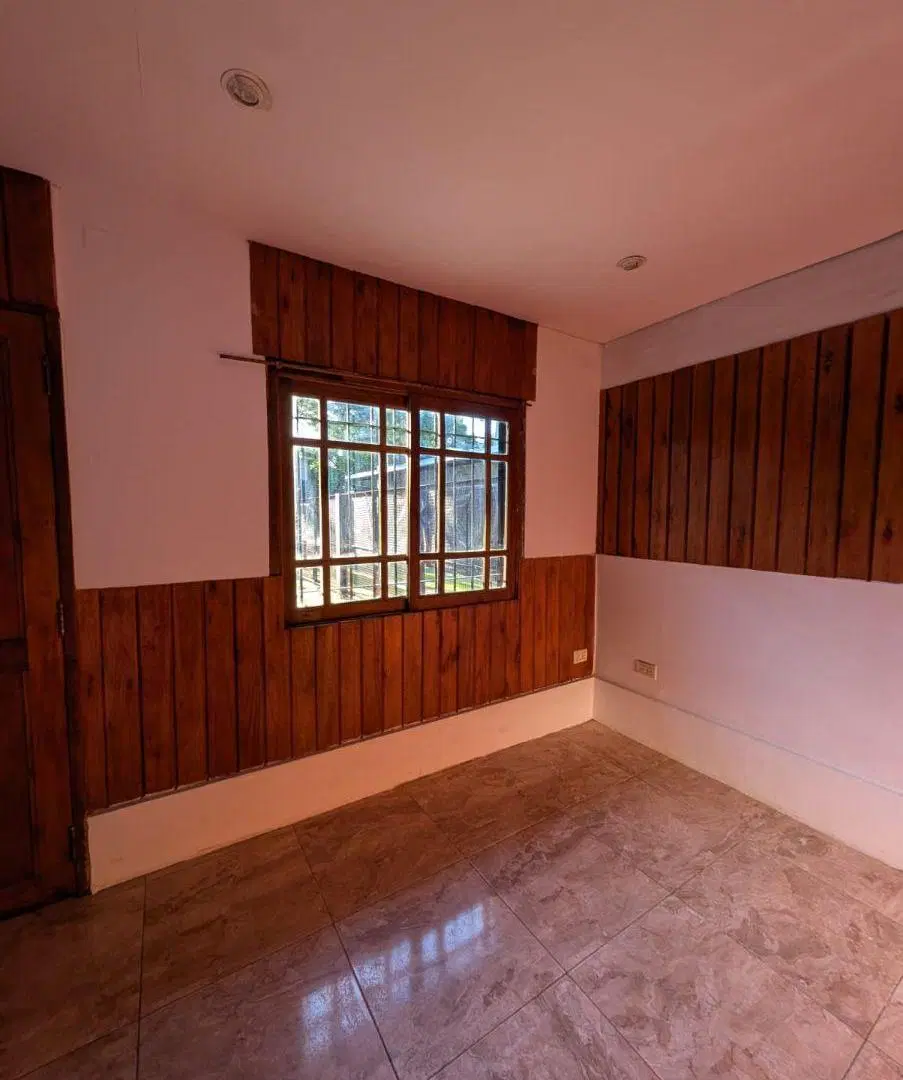 Florencio Varela Bosques Norte Becquer n° 669 vivienda de 3 dormitorios 4